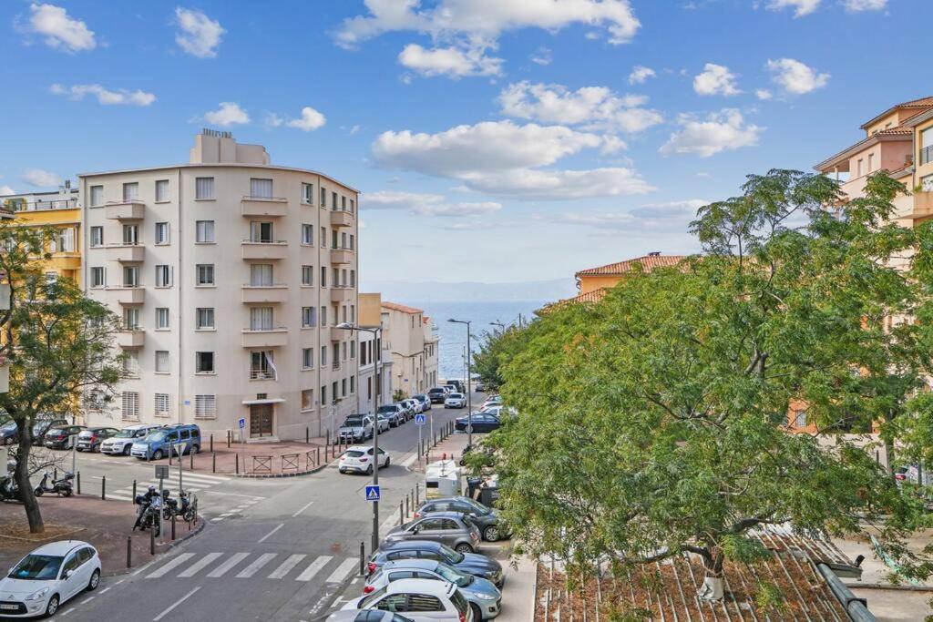 Charmant Appartement Vue Mer 7Eme - Plage 200M マルセイユ エクステリア 写真