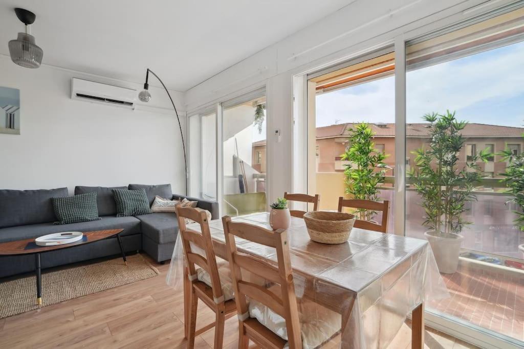 Charmant Appartement Vue Mer 7Eme - Plage 200M マルセイユ エクステリア 写真